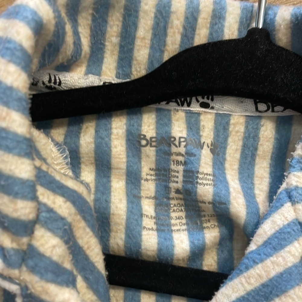 Pajamas Bundle - Picture 6 of 6